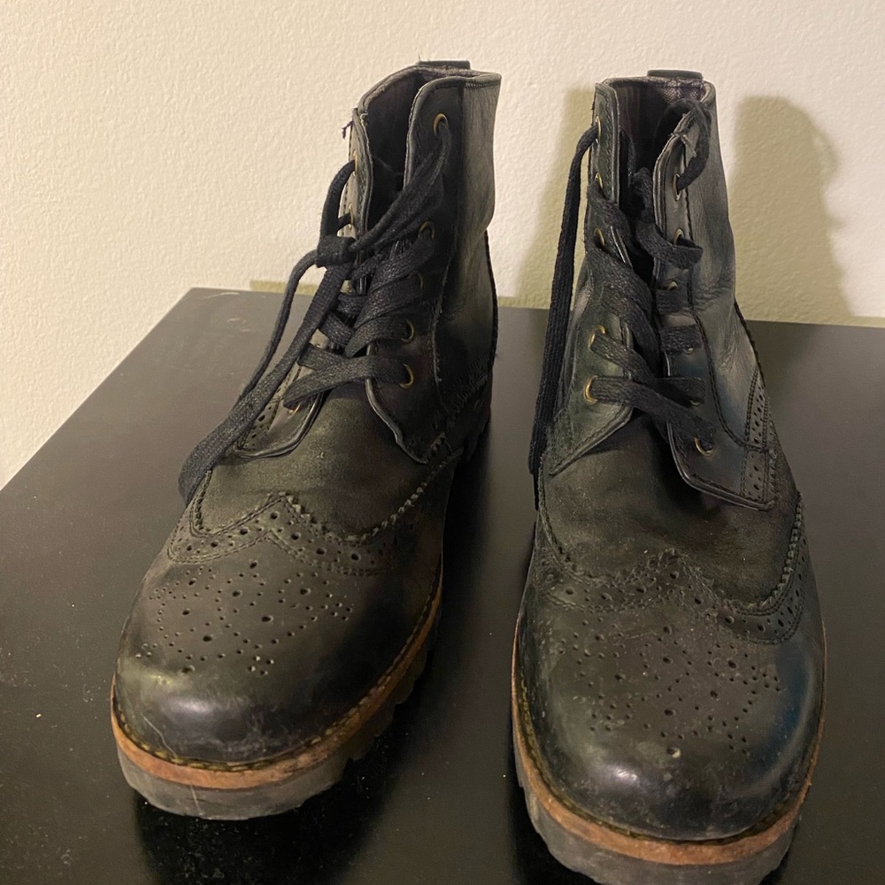 MEN’S BOOTS - Dr.Scholl’s Boots. Size 10!